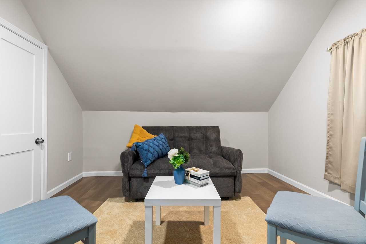 136 Prospect Ave #2FL - Photo 5 of 19