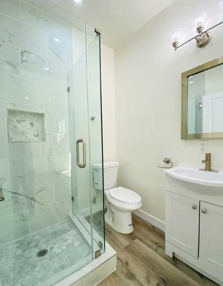 4033 Adair St - Photo 5 of 12