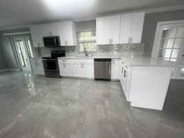featured image of 4585 Betelnut St