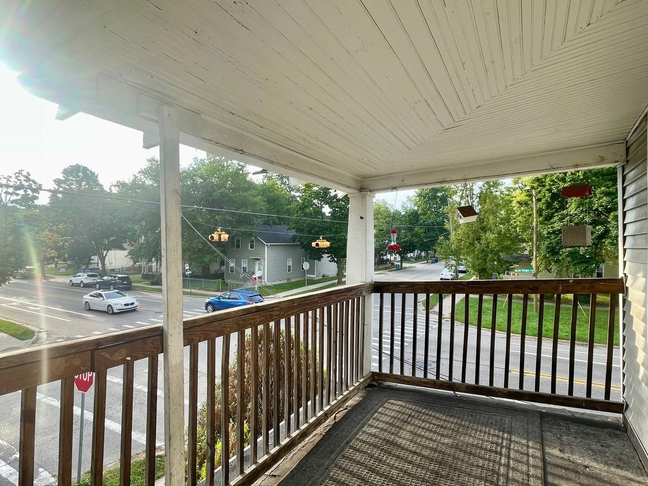 135 Straight Ave Nw #2