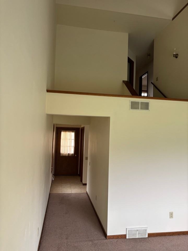 308 Lexington Dr #308 - Photo 5 of 12