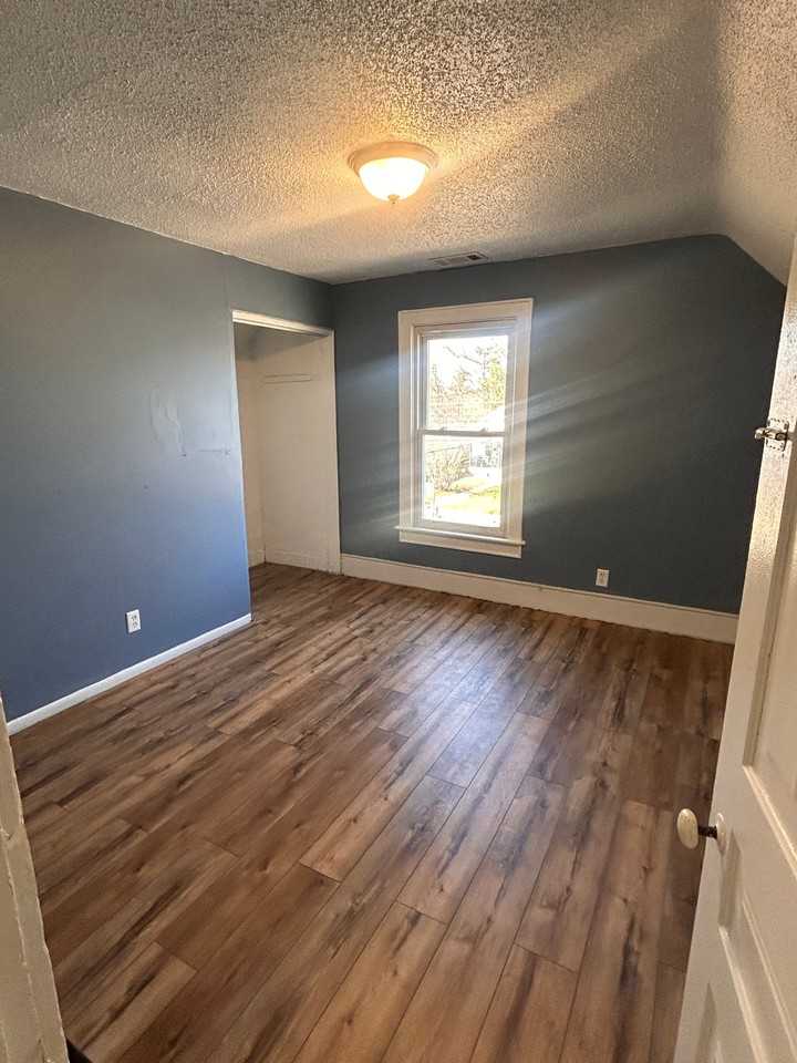 1342 Lafayette Ave Ne #2 - Photo 2 of 10