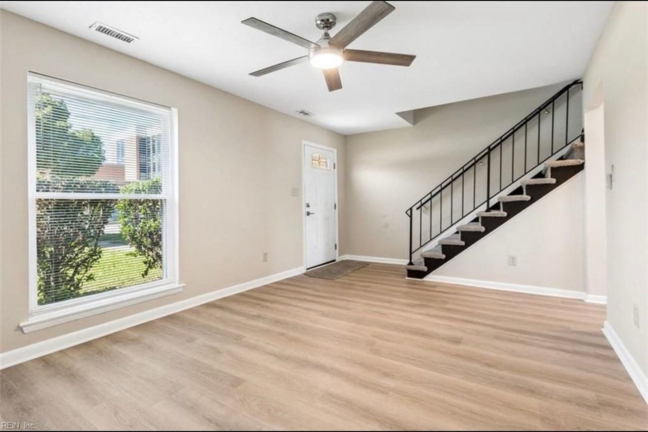 1618 Corprew Ave - Photo 6 of 9