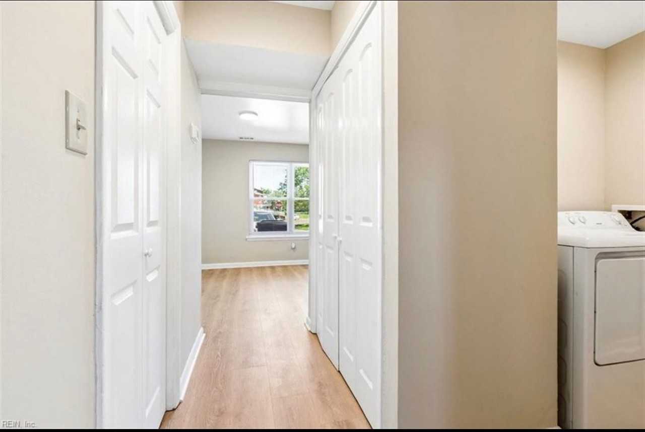1618 Corprew Ave - Photo 7 of 9