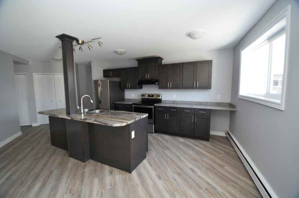 114 George Street #8 - Photo 3 of 20