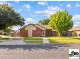 featured image of 4916 Glass Mountain Dr