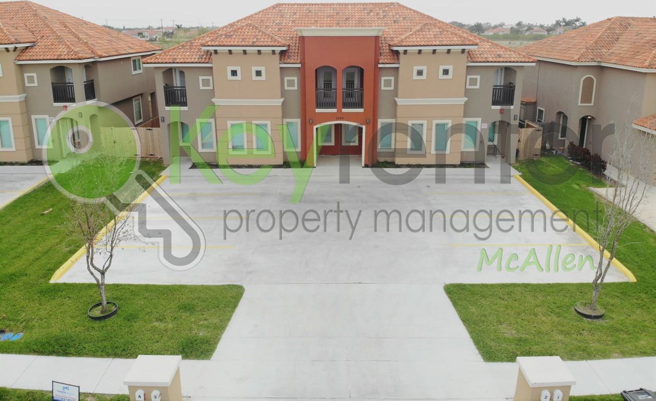 1204 E Pineridge Ave #NA