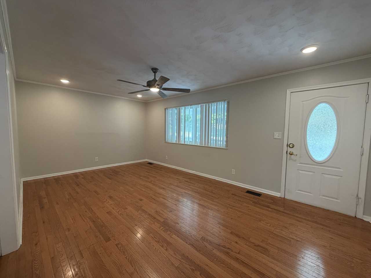 4001 Laurel Dr Nw #NA - Photo 2 of 15