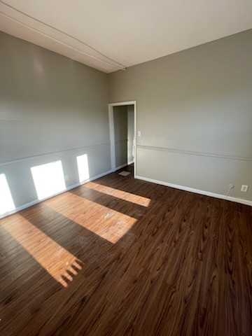 491 Clinton Ave #12 - Photo 5 of 9