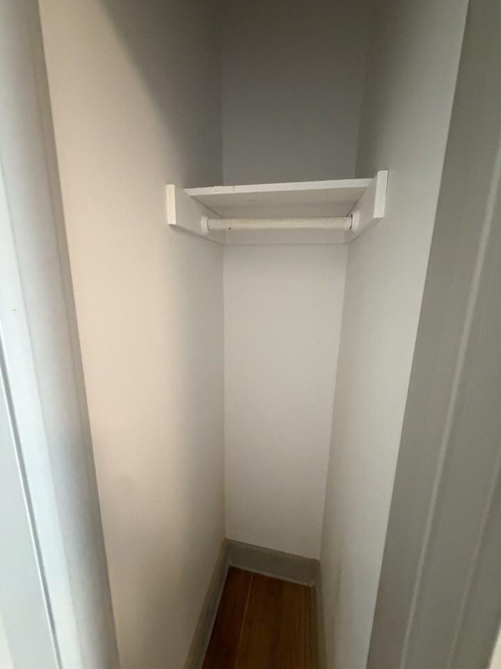 181 Baldwin Ave #2R - Photo 7 of 11