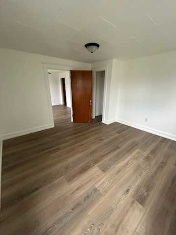 6 High St #1