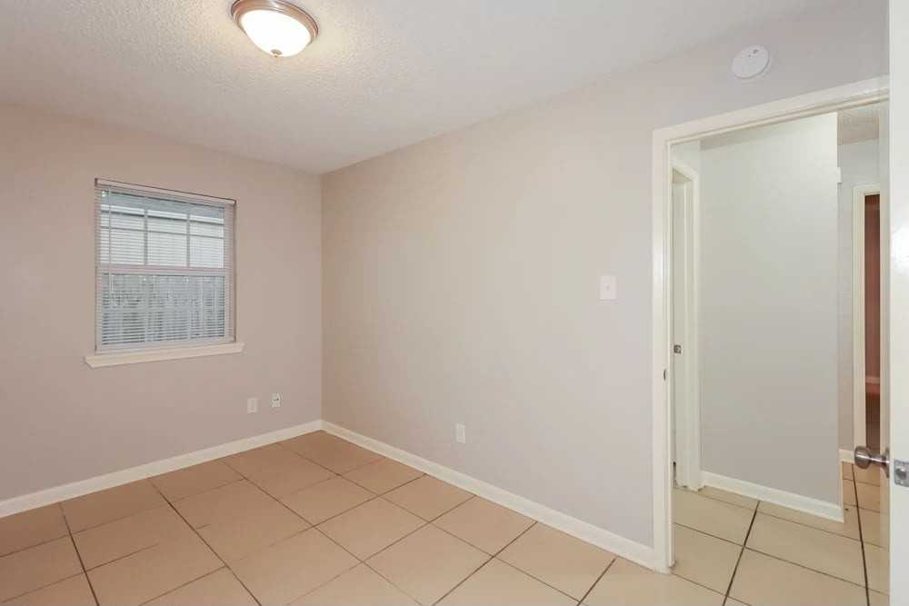 7035 Tullis Dr #NA - Photo 3 of 5