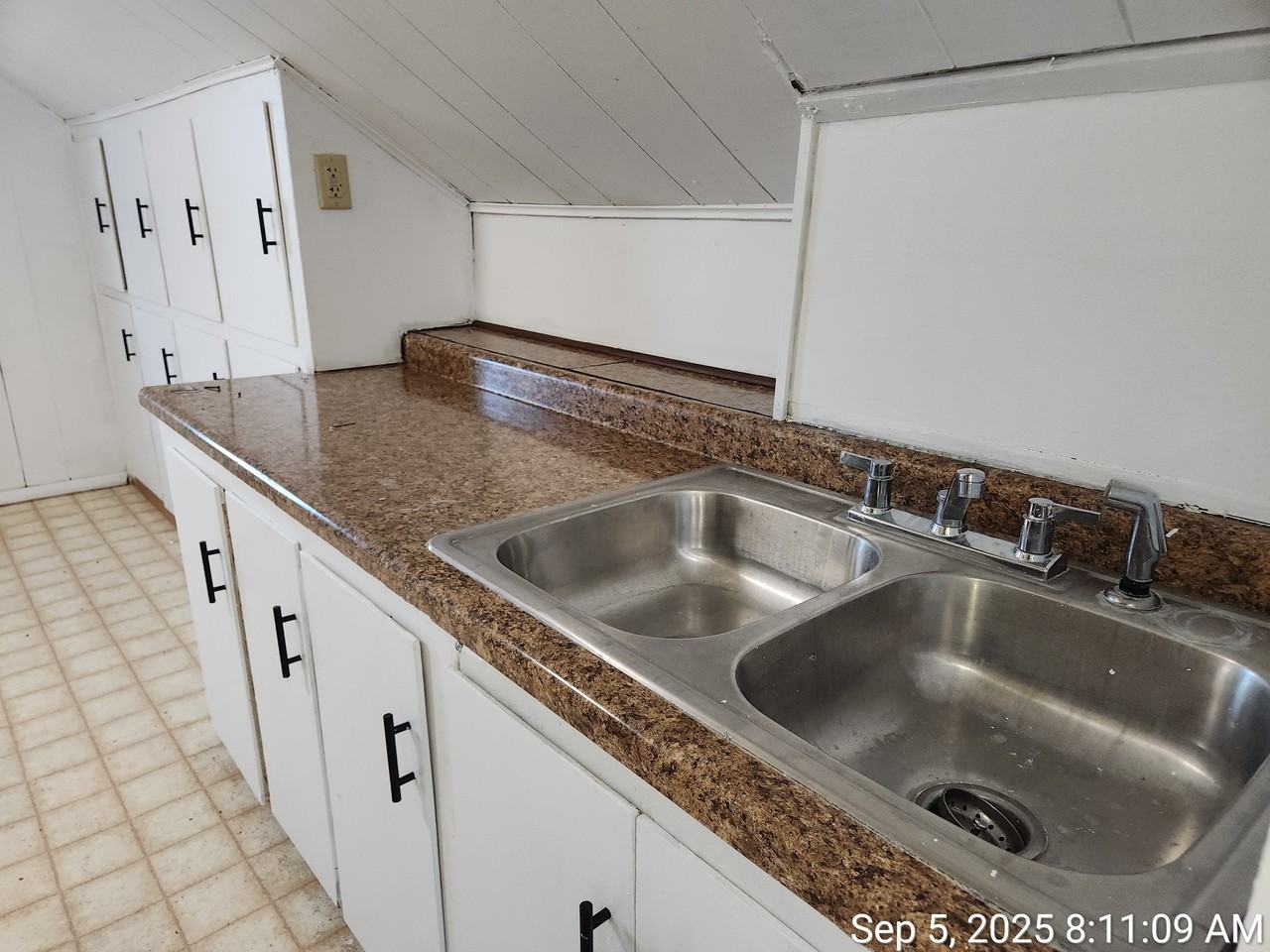 416 3rd St Nw - Photo 2 of 9