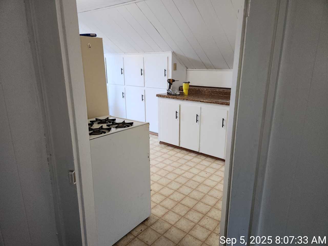 416 3rd St Nw - Photo 4 of 9
