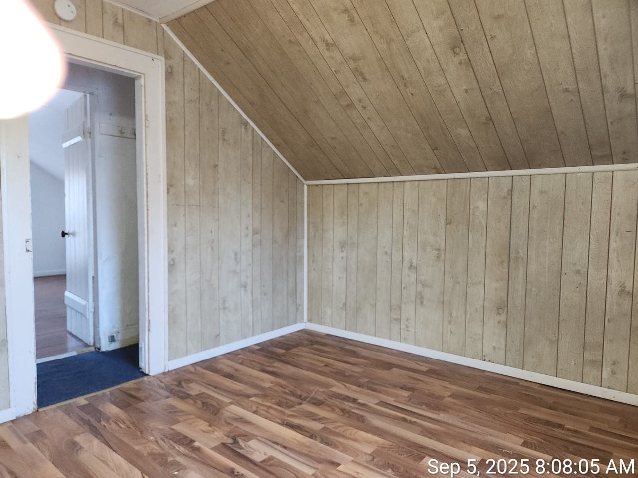416 3rd St Nw - Photo 5 of 9