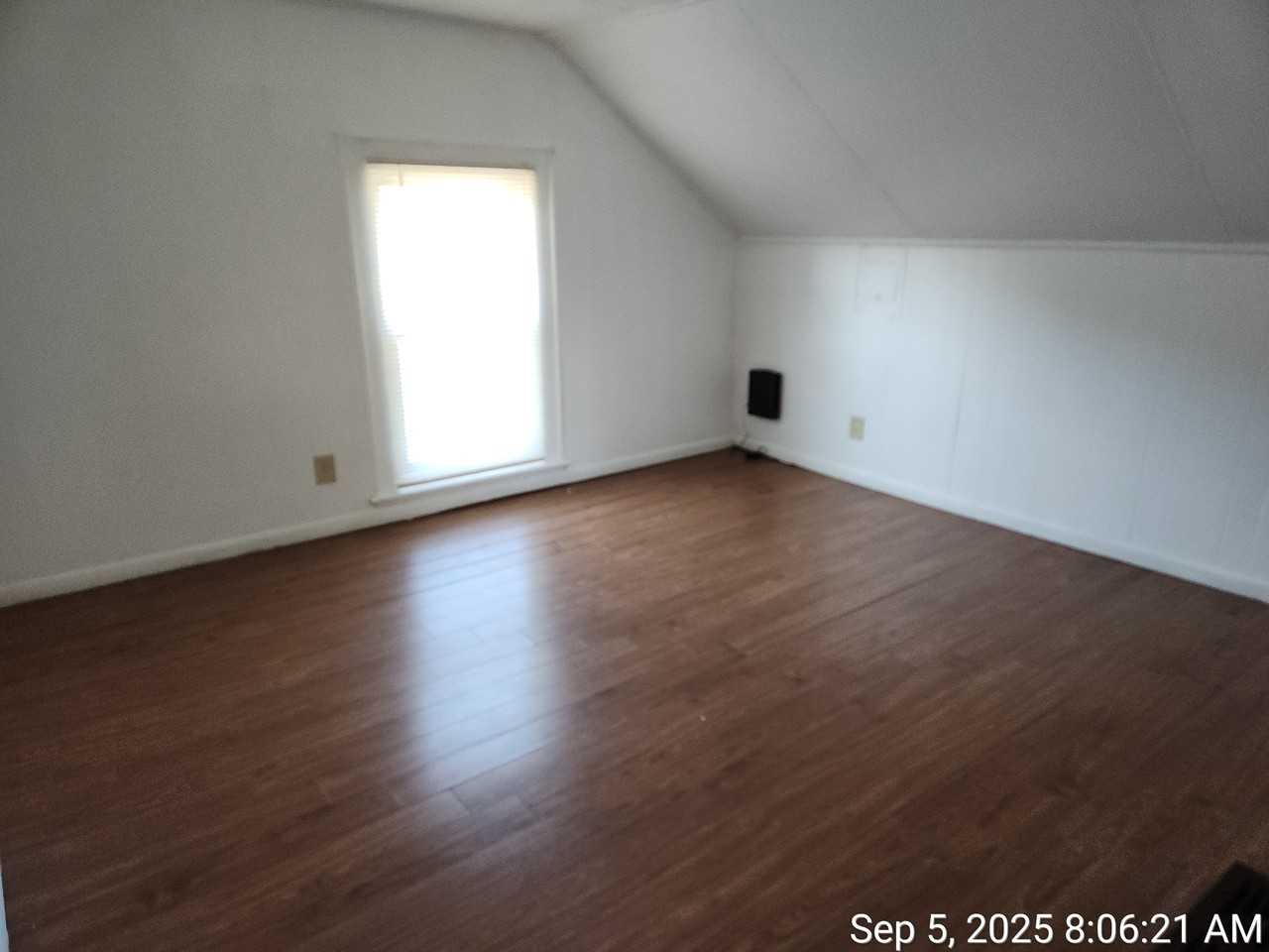 416 3rd St Nw - Photo 6 of 9
