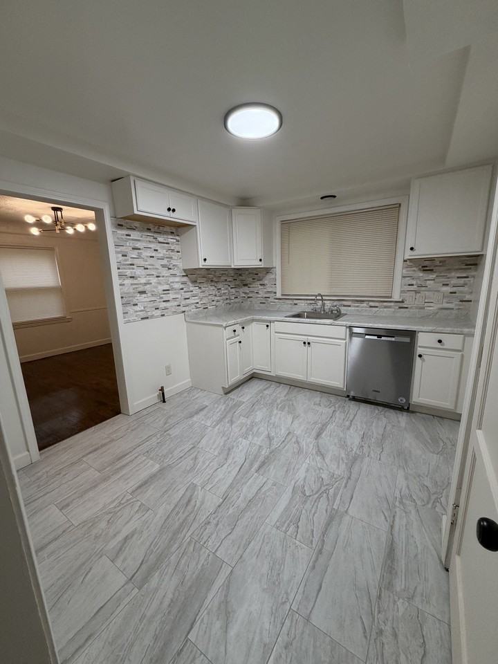 8608 Ward St #NA - Photo 2 of 10