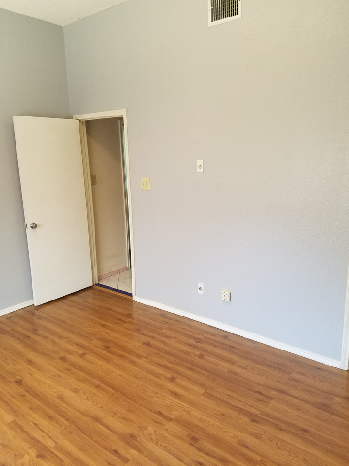 6731 Silver Sage Dr #0 - Photo 6 of 33
