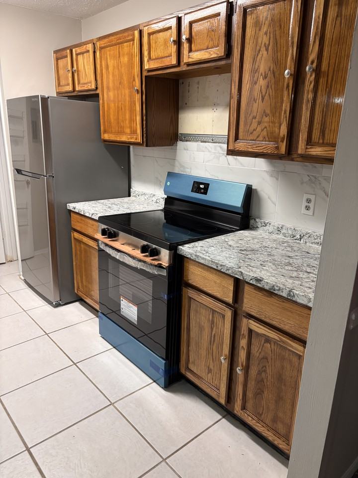 5552 Mountain Springs Cir #5552 - Photo 4 of 17