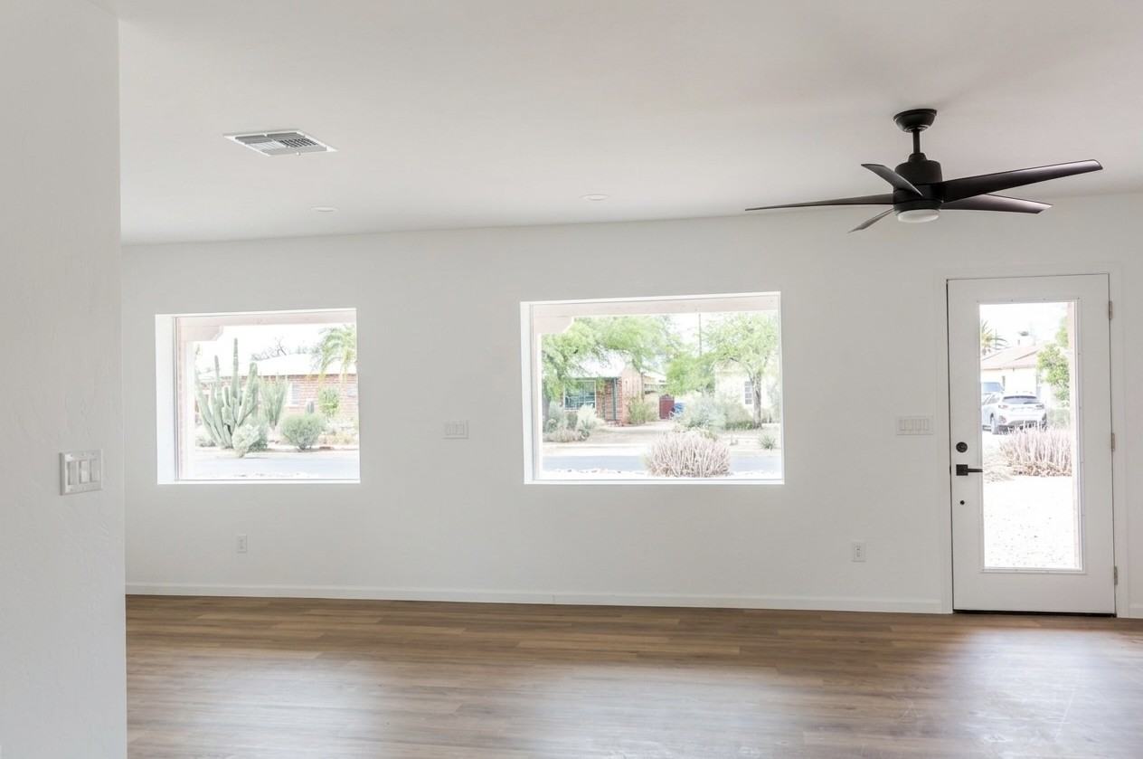 1728 E Linden St #NA - Photo 5 of 10
