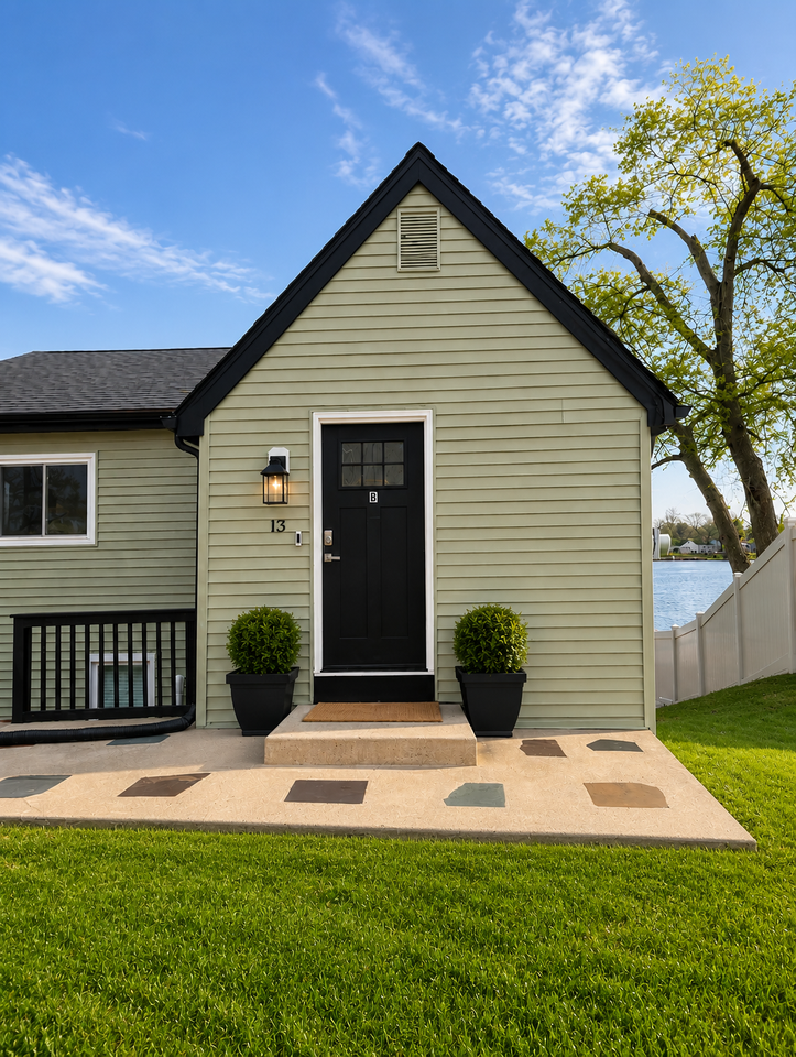 13 Edgewater Ave #B