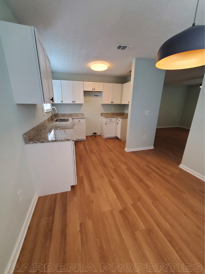 1214 Florida Ave #NA - Photo 3 of 24