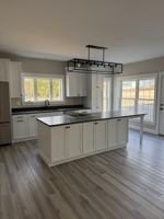 featured image of 14 Harvest Hill Ln