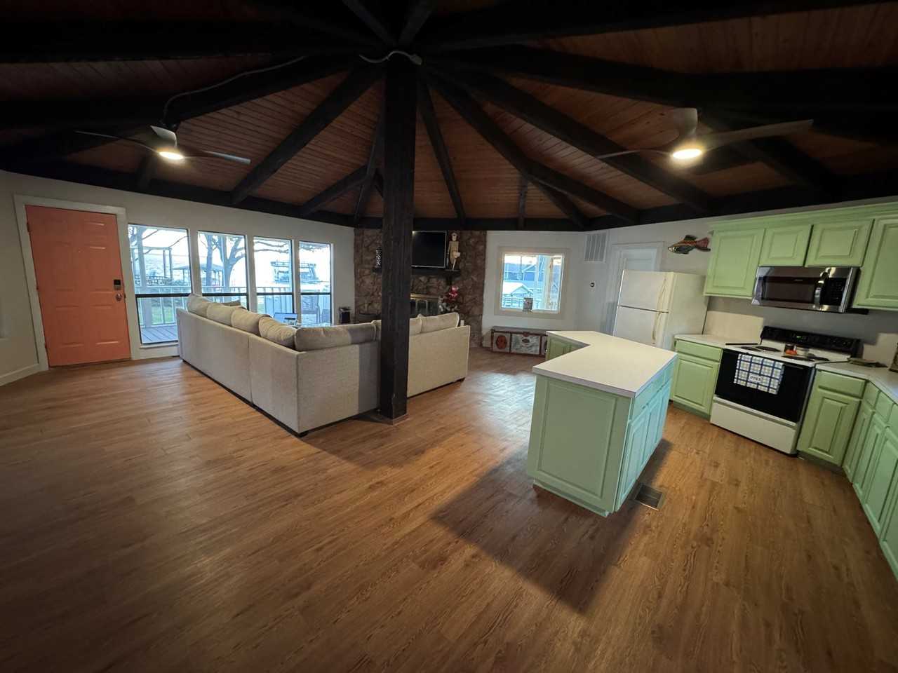 168 Nuevo Leon St #NA - Photo 2 of 9