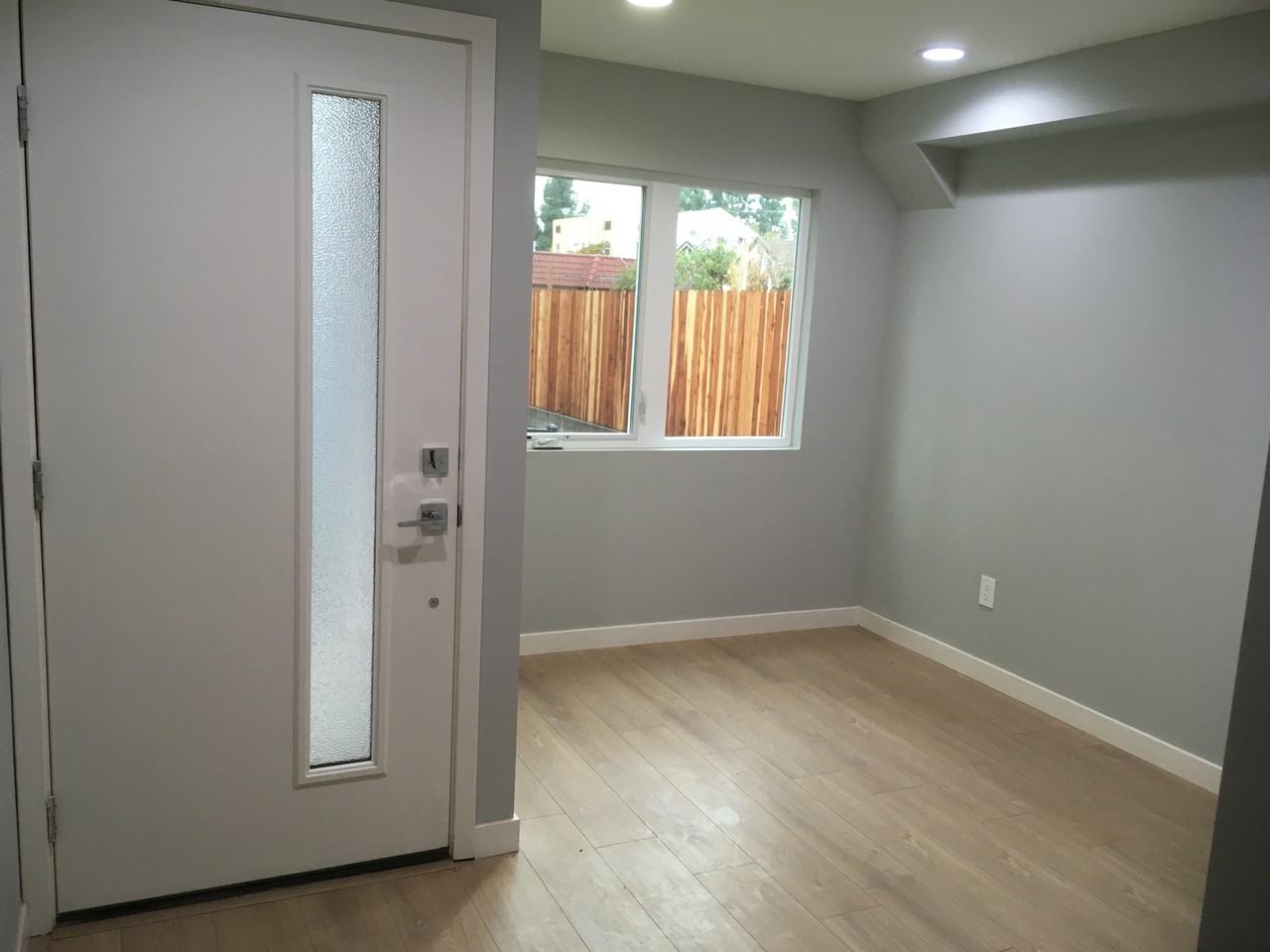 648 North Serrano Avenue #1/2 - Photo 2 of 32