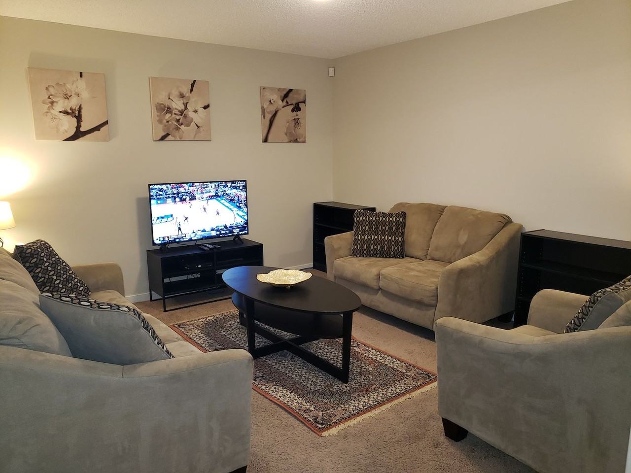 779 New Brighton Dr Se - Photo 2 of 23