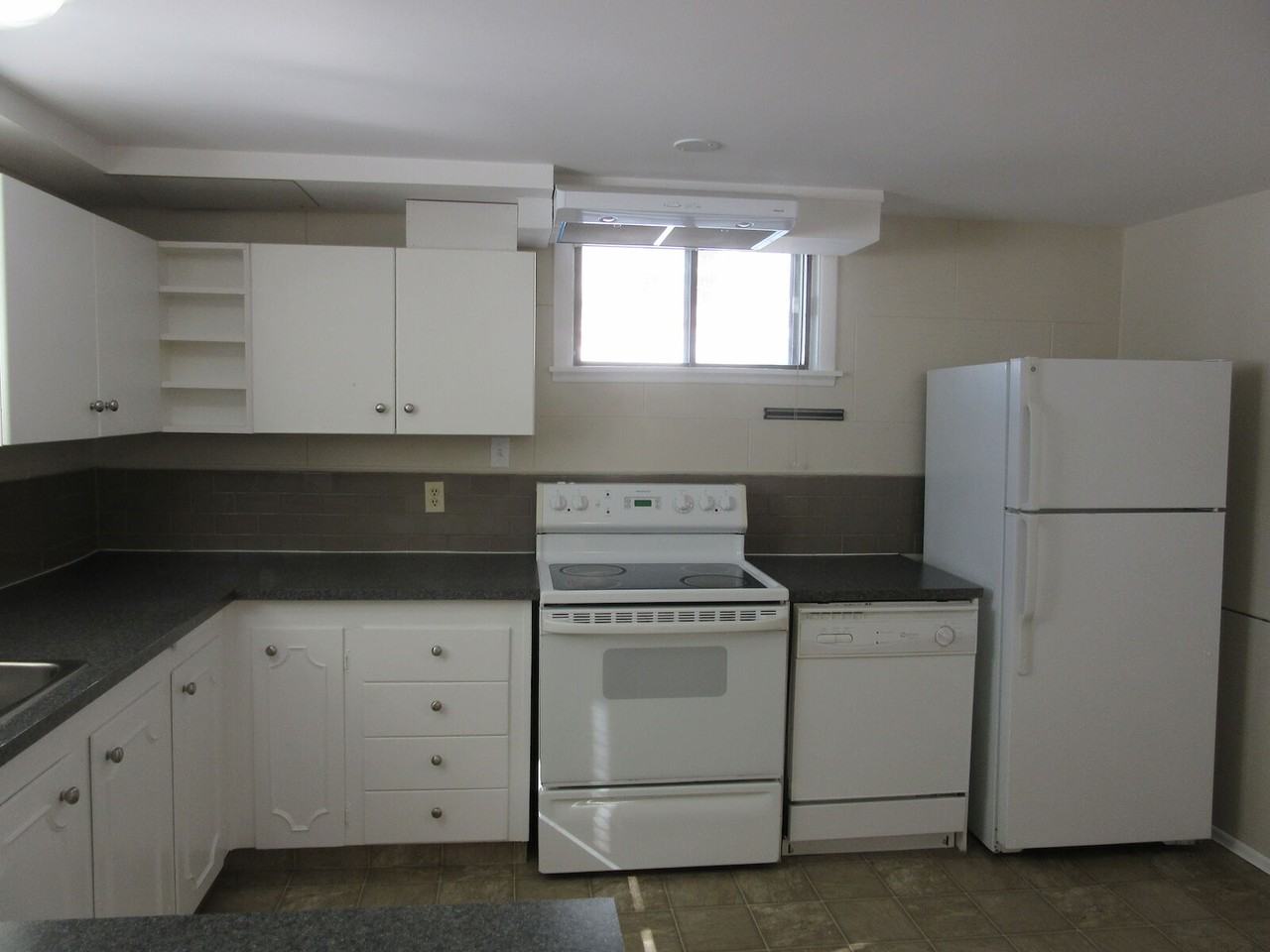 2216 b - Photo 5 of 20