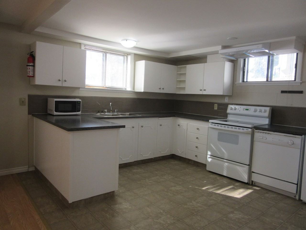 2216 b - Photo 7 of 20