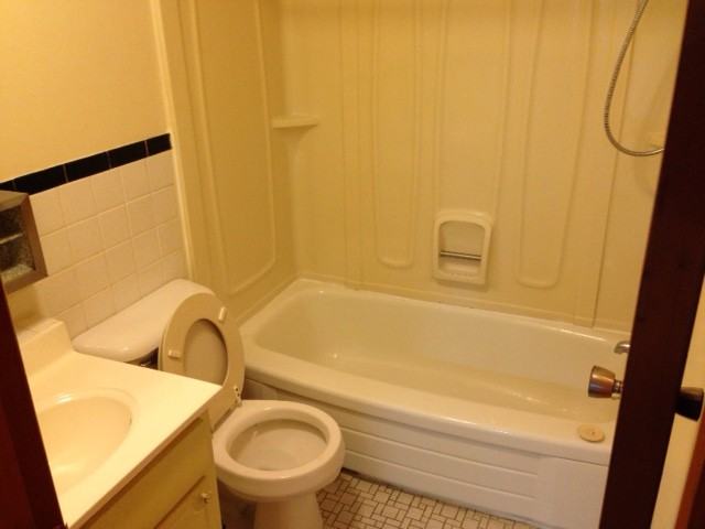 306 Maxwell St #2 - Photo 3 of 5