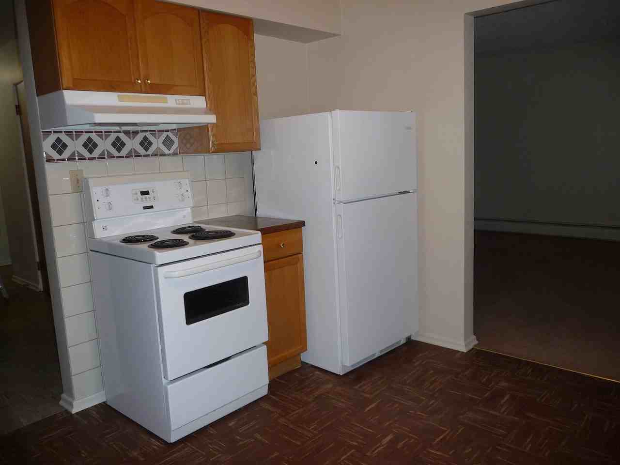 2705 38 St Sw - Photo 3 of 14