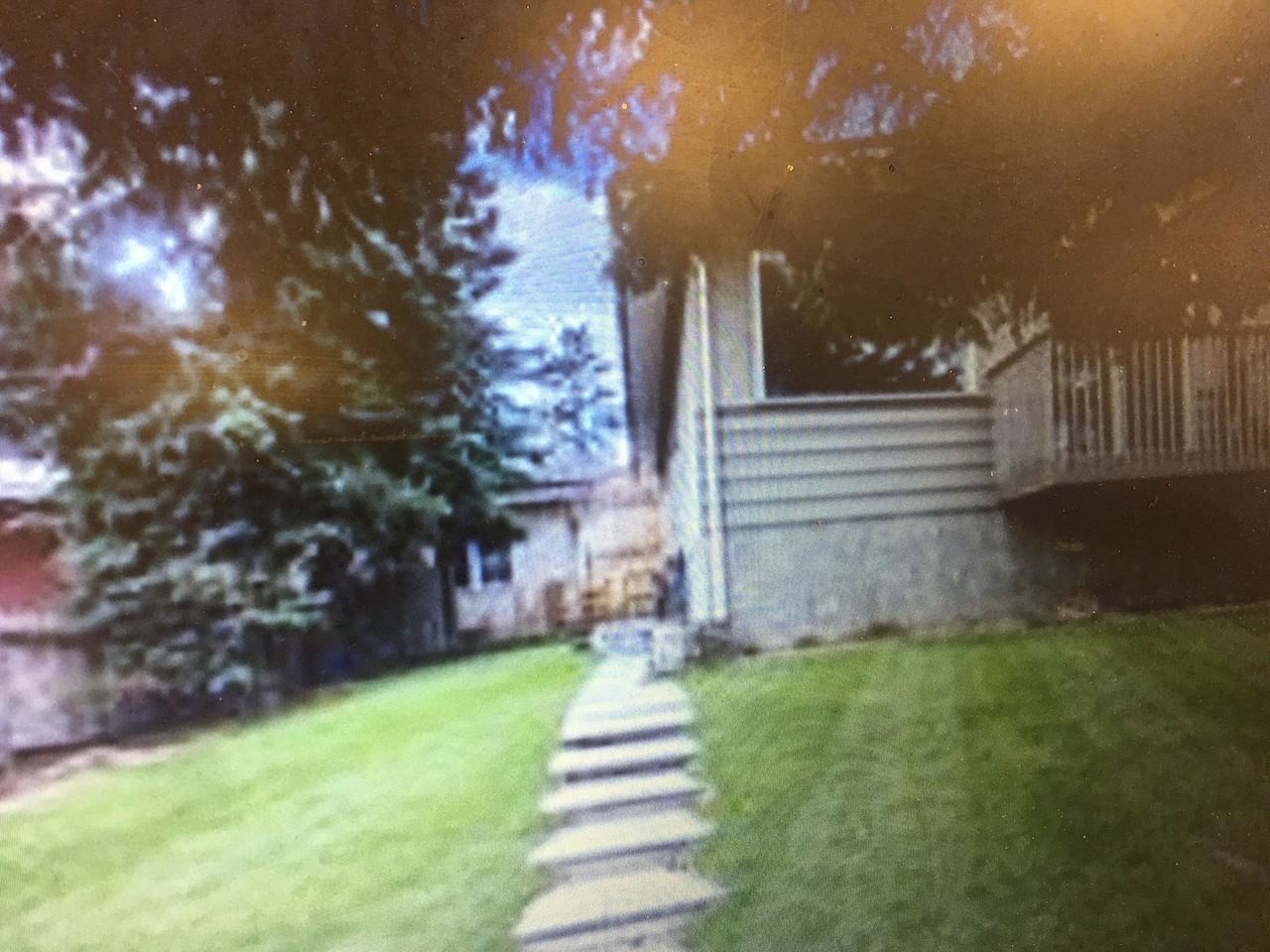 7809 Bowcliffe Cres Nw - Photo 6 of 15