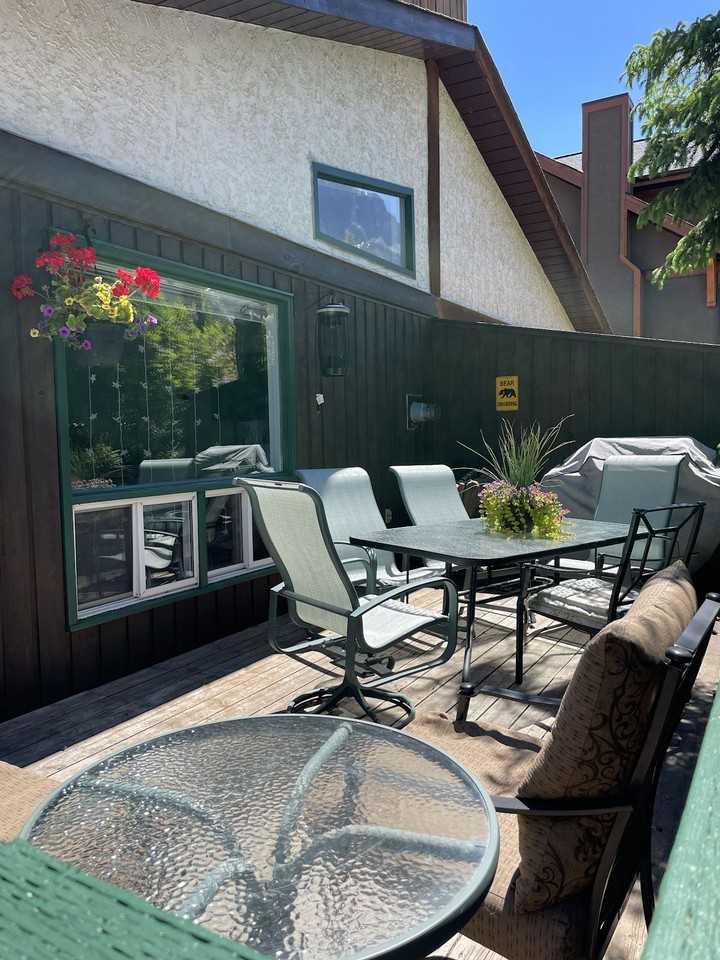 1/2-113A Rundle Dr - Photo 7 of 10