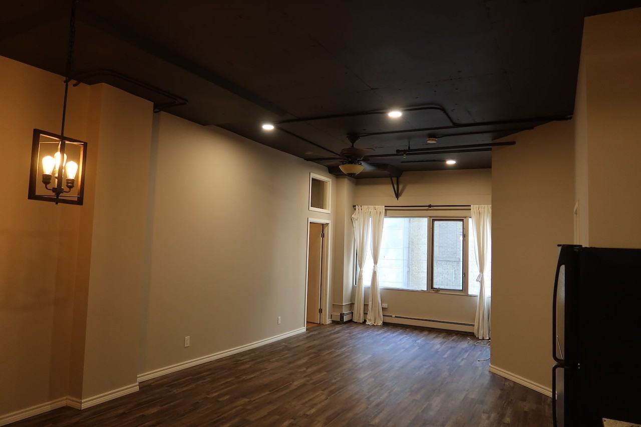 10179 Atco Centre - Photo 6 of 14