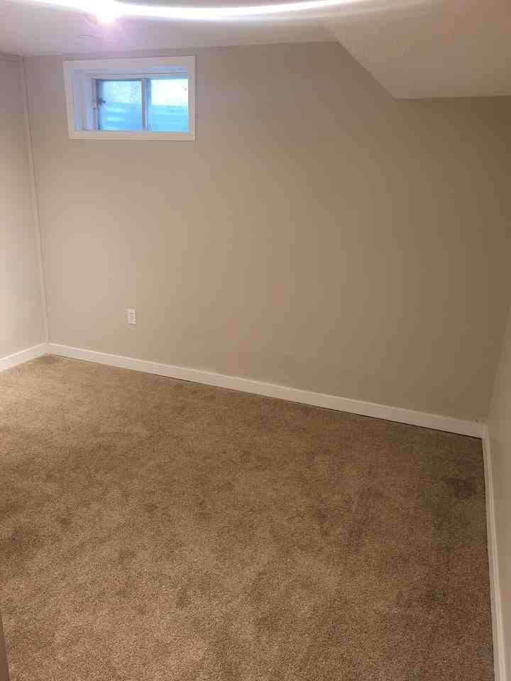 12231 105 St Nw - Photo 3 of 15