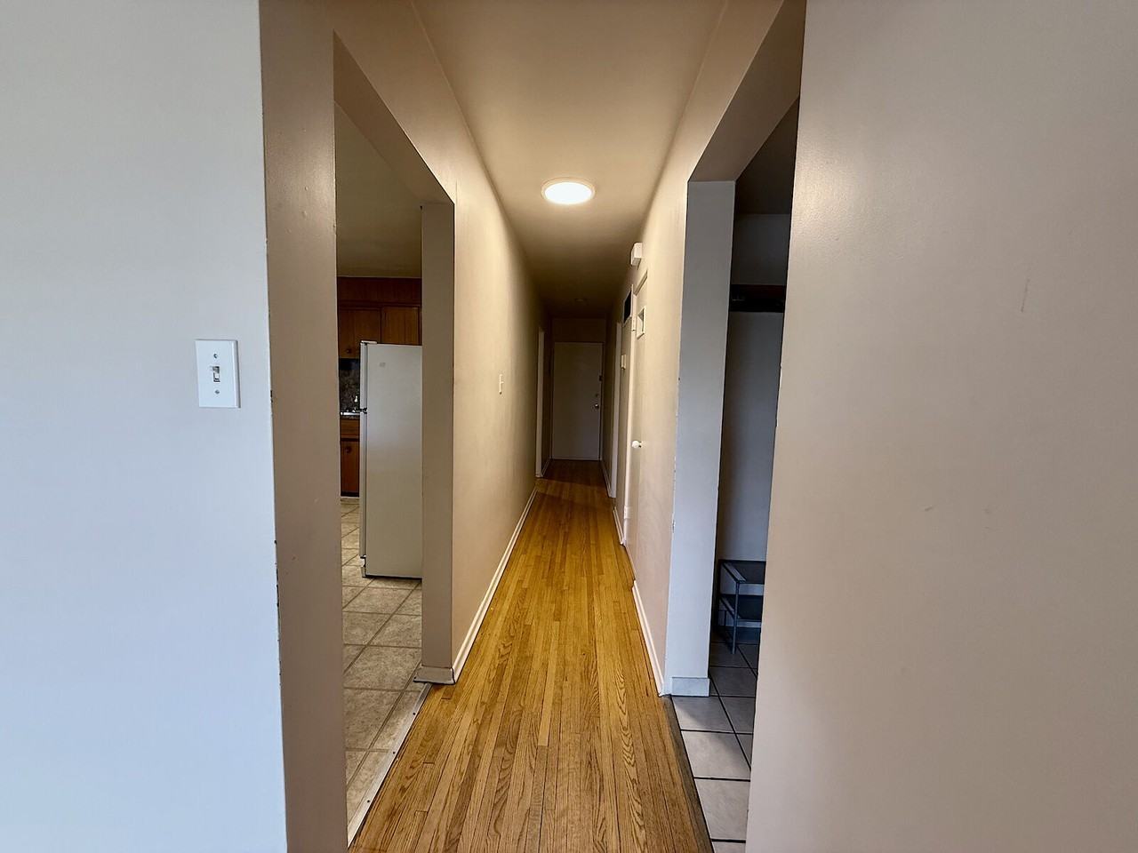 1723 - 1723 25 Avenue Southwest - Photo 5 of 11