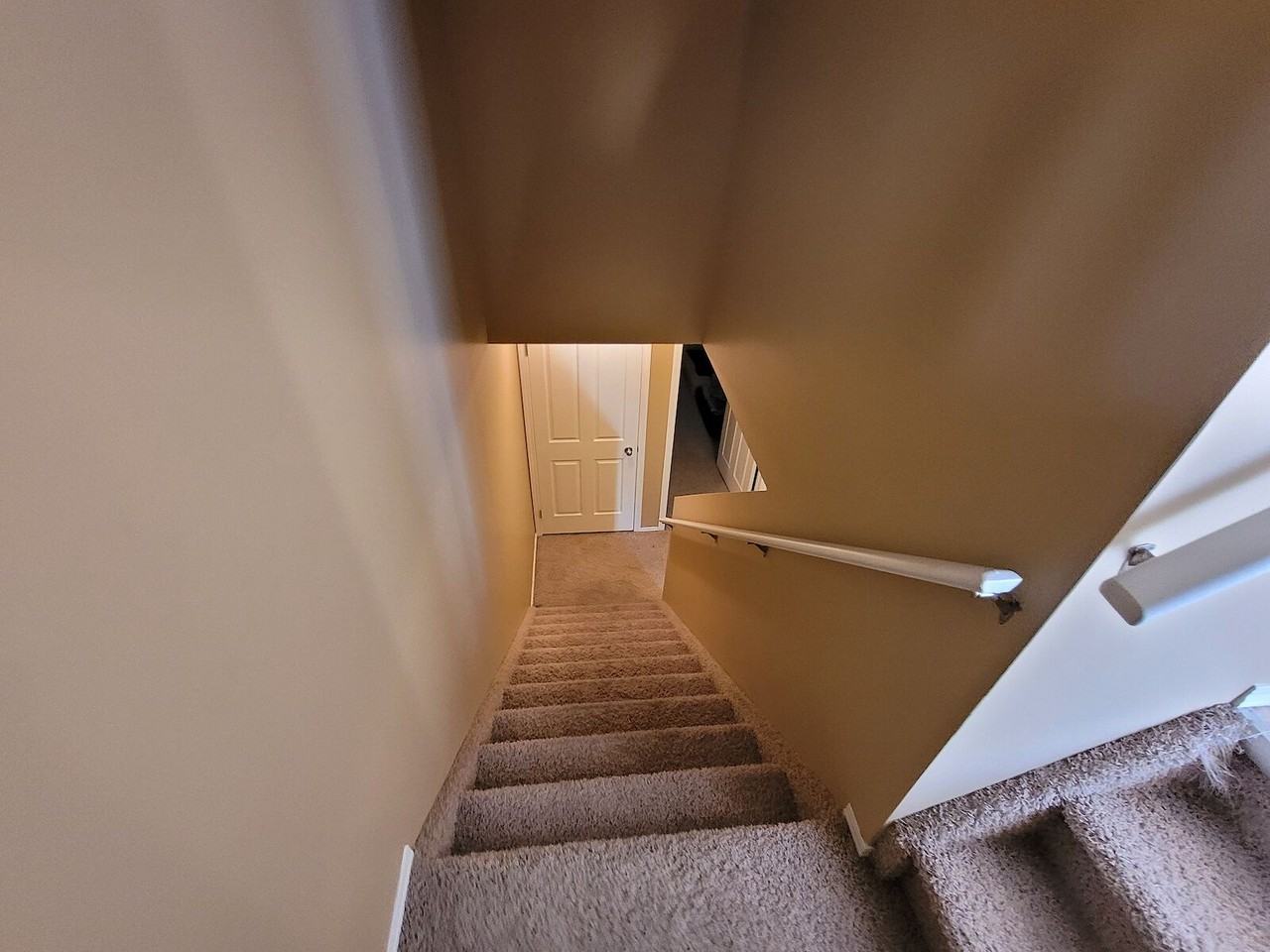 248 Saddlebrook Pt Ne - Photo 5 of 8