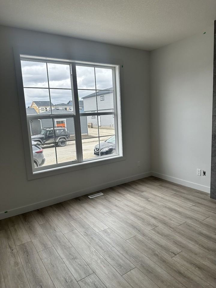 Amblefield Ave Nw - Photo 3 of 46