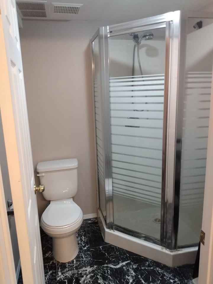 319 Weber Way Nw - Photo 5 of 12