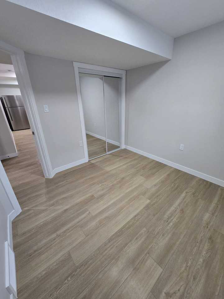 Carringford Cl Nw - Photo 2 of 30
