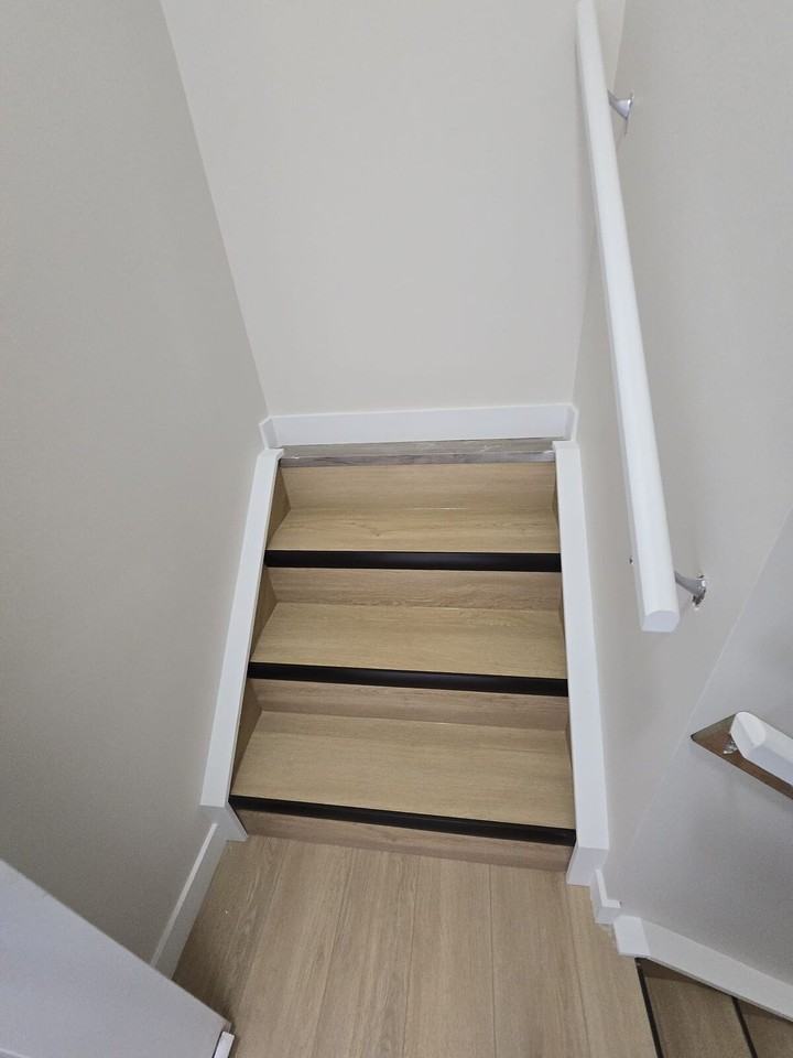 Carringford Cl Nw - Photo 3 of 30