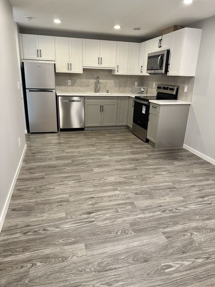 92 Marmot Way Nw - Photo 2 of 21
