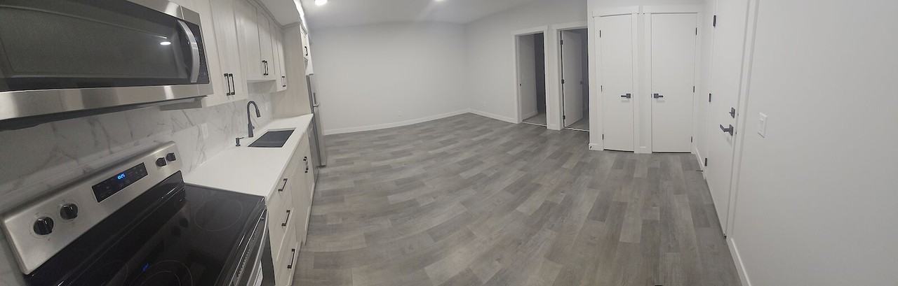 8245 8a Ave Sw - Photo 5 of 16
