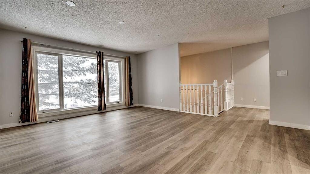 44 Fallingworth Pl Ne - Photo 5 of 26
