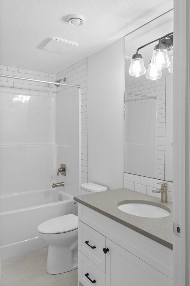 499 Northern Lights Pl - Photo 3 of 7