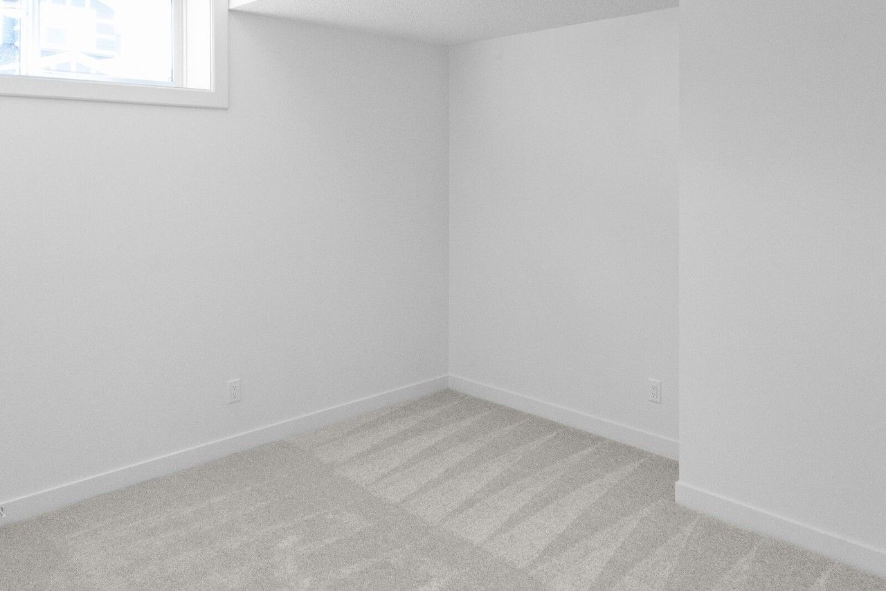 499 Northern Lights Pl - Photo 5 of 7