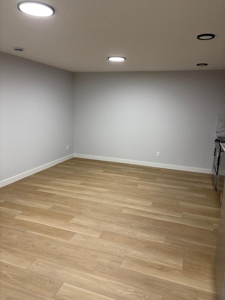 140 Annette Villas Nw - Photo 6 of 18